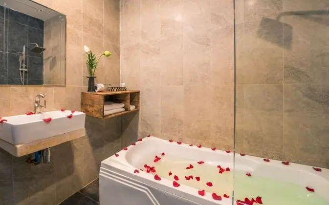 Deluxe İki Ayrı Yataklı Oda