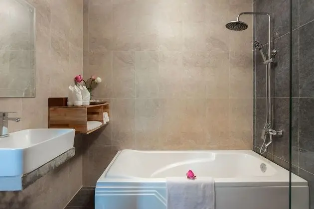 Deluxe Triple Room Free Pickup
