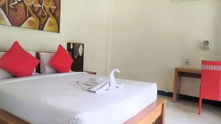 Deluxe Tek Büyük Yataklı Oda (AC)