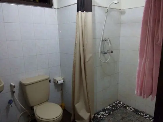 Standard Tek Büyük Yataklı Oda (Fan)