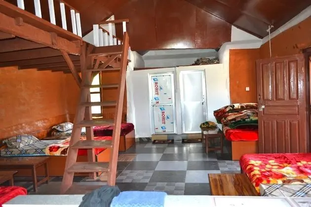 Basic Ortak Ranzalı Oda