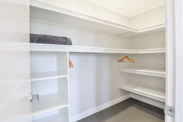 Luxury Ev