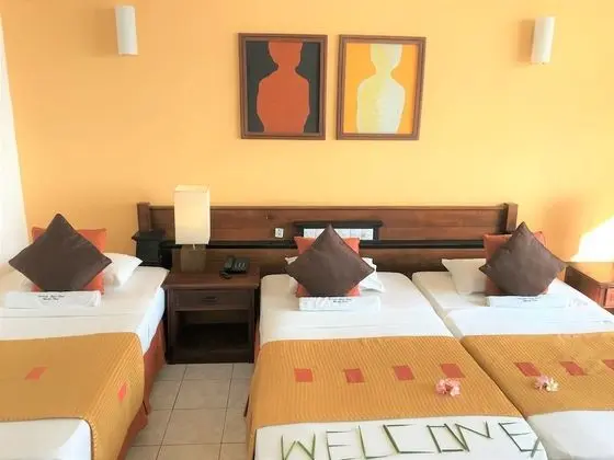 Deluxe Triple Room with Sea View Balcony