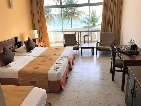 Deluxe Triple Room with Sea View Balcony