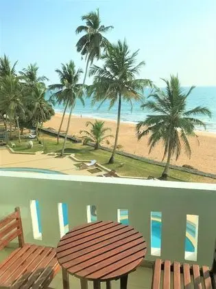 Deluxe Triple Room with Sea View Balcony