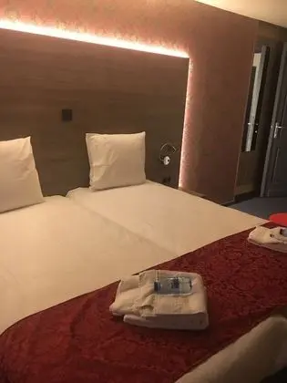 Economy Tek Büyük Yataklı Oda