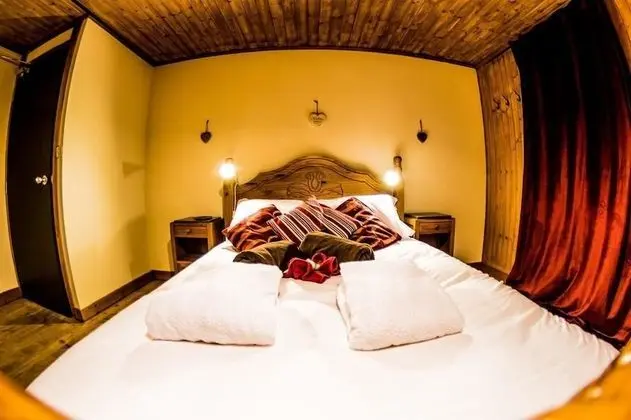 Comfort Tek Büyük Yataklı Oda, 1 Çift Kişilik Yatak, Dağ Manzaralı
