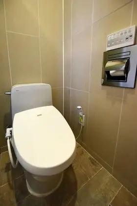 American Standard Twin Room