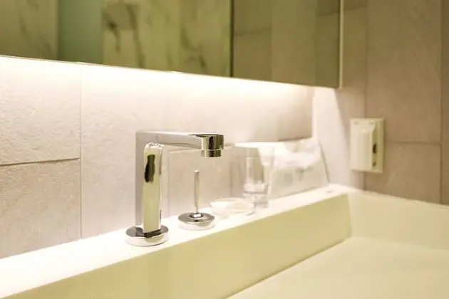 American Standard Twin Room