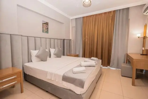 Deluxe Double Oda, Şehir veya Dağ Manzaralı, Balkonlu
