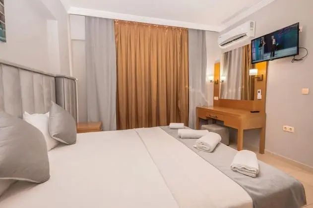 Deluxe Double Oda, Şehir veya Dağ Manzaralı, Balkonlu