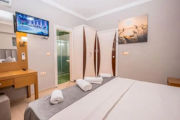 Deluxe Double Oda, Şehir veya Dağ Manzaralı, Balkonlu
