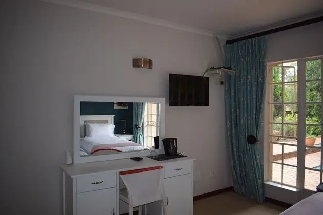 Classic İki Ayrı Yataklı Oda, 2 Tek Kişilik Yatak, Havuz Kullanımı, Havuz Manzaralı