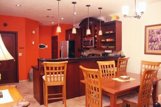 Oda, 2 Yatak Odası, Havuz Manzaralı (Two Bedrooms Pool View)