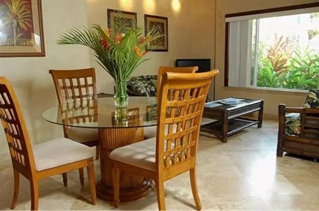 Oda, 2 Yatak Odası, Havuz Manzaralı (Two Bedrooms Pool View)