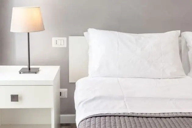 Classic Tek Büyük Yataklı Oda