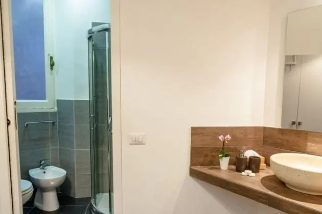 Classic Tek Büyük Yataklı Oda