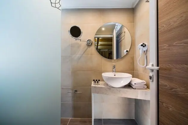 Standard Tek Büyük Yataklı Oda (for Single Use)