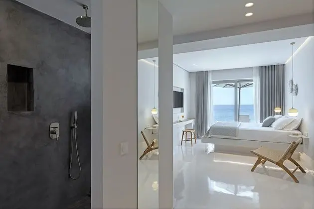 Premium Oda, Deniz Manzaralı (Direct Pool Access)