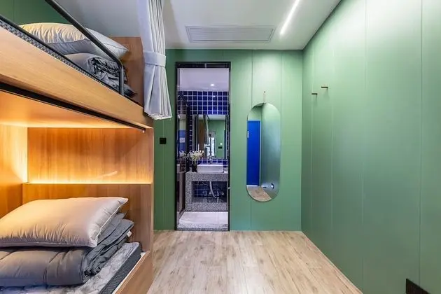 Deluxe Ortak Ranzalı Oda, Sadece kadınlar için, Sigara İçilmez, Şehir Manzaralı