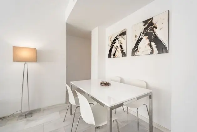 Apartment 112