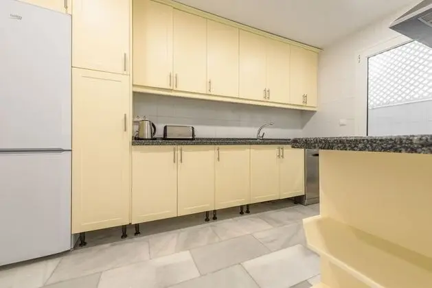 Apartment 112