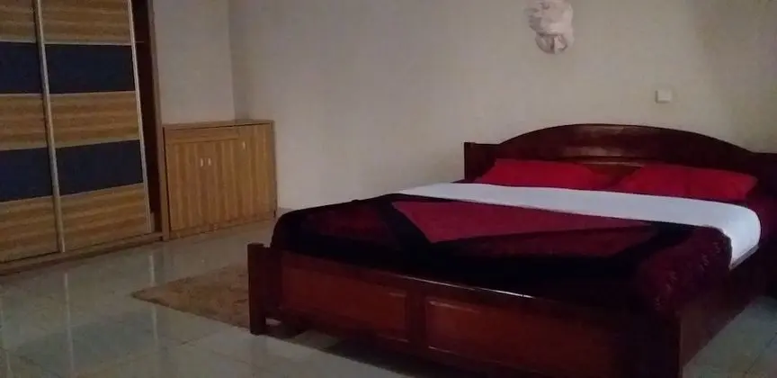 Tek Büyük Yataklı Oda