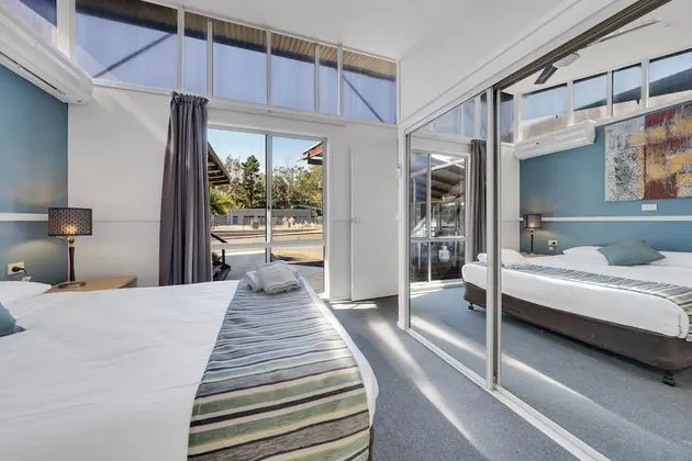 Deluxe Villa, 2 Yatak Odası, Sigara İçilmez, Küçük Mutfak (Pool Side Villa)