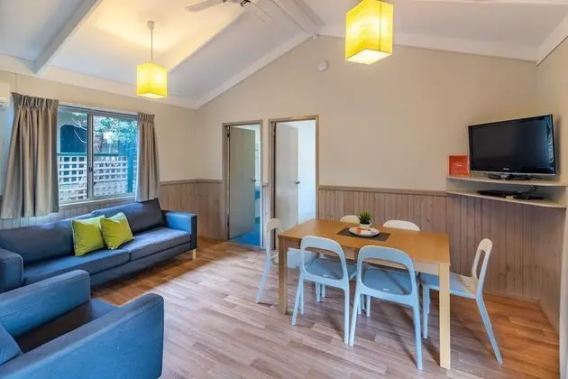 Villa (Dune Bath)