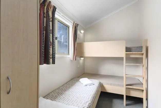 Villa, 2 Yatak Odası, Denize Sıfır (5B)