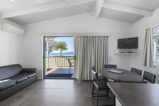 Deluxe Villa, 2 Yatak Odası, Denize Sıfır (6B)