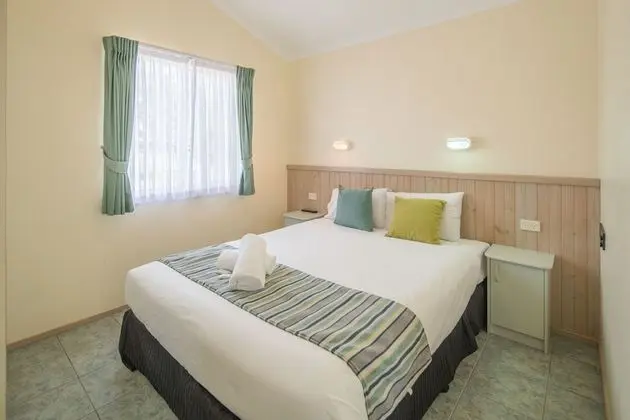 Villa, Havuz Kenarı