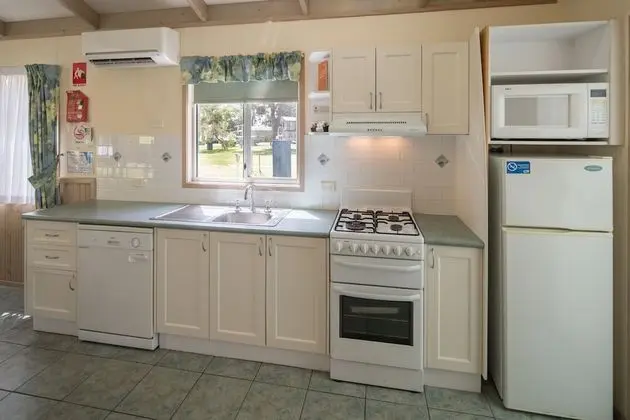 Villa, Havuz Kenarı