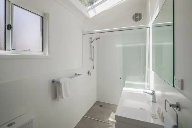Villa, Havuz Kenarı