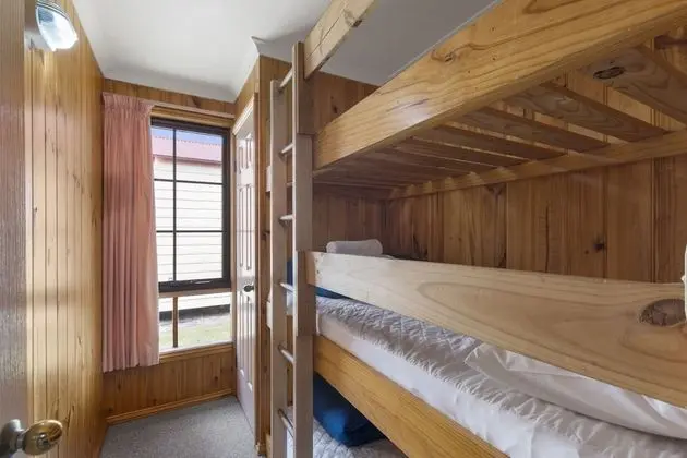 Superior Kulübe (Triple Bunk Bed)
