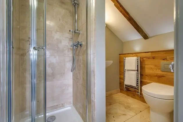 Standard Tek Büyük Yataklı Oda, Banyolu/Duşlu (Double Loft Room)