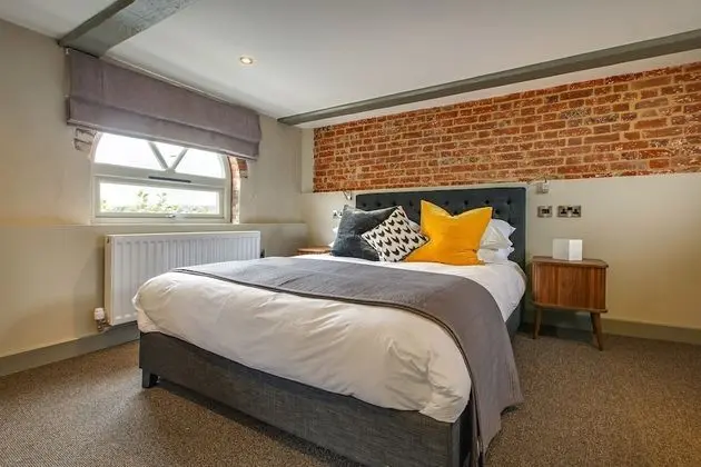 Superior Tek Büyük Yataklı Oda, Banyolu/Duşlu (Superior King Ensuite)