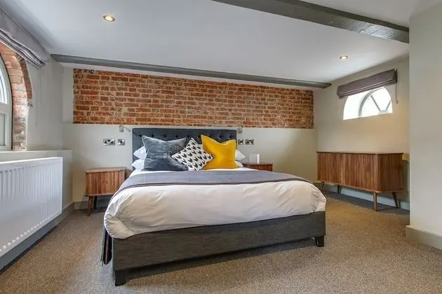 Superior Tek Büyük Yataklı Oda, Banyolu/Duşlu (Superior King Ensuite)