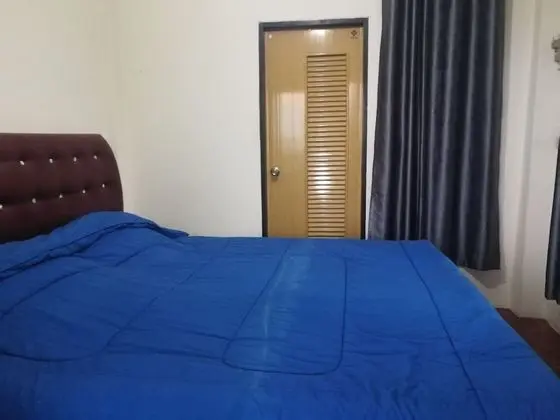 Big Family House ( 4 Bedrooms )