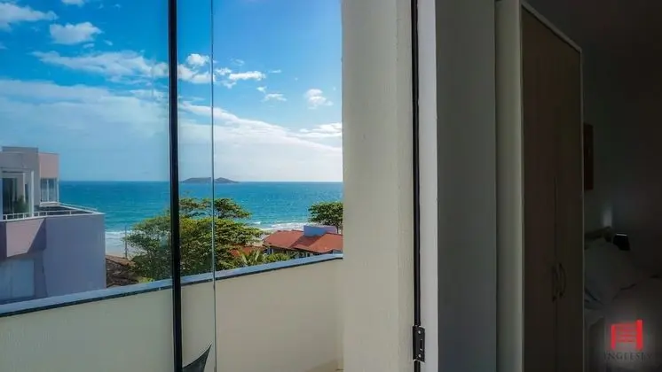 Superior Süit, Denize Bakan