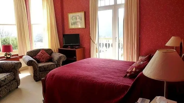 Tek Büyük Yataklı Oda, Balkon