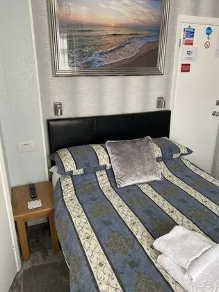 Basic Tek Büyük Yataklı Oda, Banyolu/Duşlu
