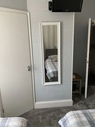 İki Ayrı Yataklı Oda, Banyolu/Duşlu
