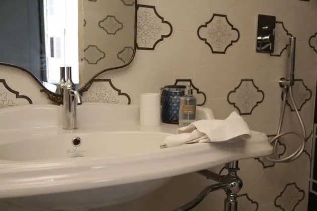 Deluxe Tek Büyük Yataklı Oda, Teras