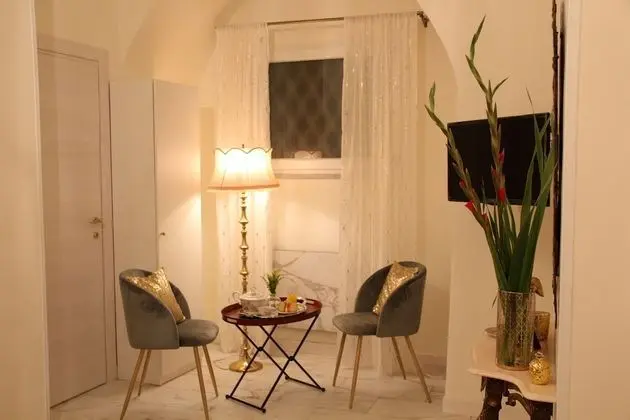 Tek Büyük Yataklı Oda, Sıcak Su Havuzu, Avlu Manzaralı