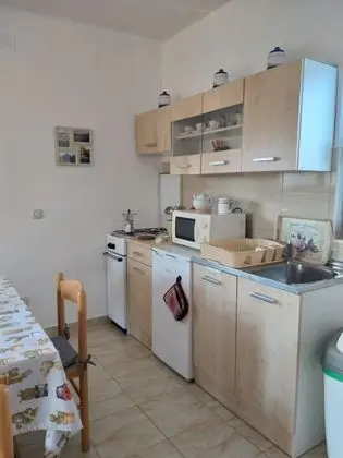 Stüdyo (Ingrid - with parking - SA(2+2))