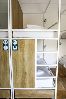 Ortak Ranzalı Oda, Karma Ranzalı Oda (12 beds)