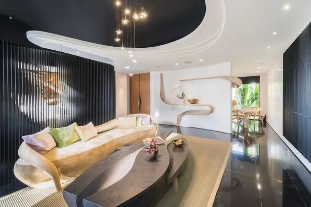 Luxury Villa, 3 Yatak Odası, Okyanus Manzaralı, Denize Sıfır (Collectors)