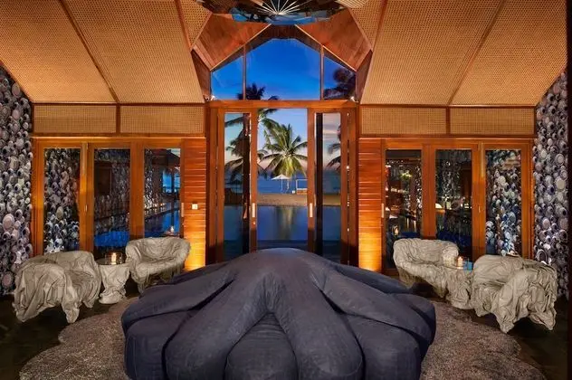 Luxury Villa, 3 Yatak Odası, Okyanus Manzaralı, Denize Sıfır (Collectors)