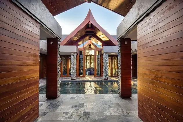 Luxury Villa, 3 Yatak Odası, Okyanus Manzaralı, Denize Sıfır (Collectors)
